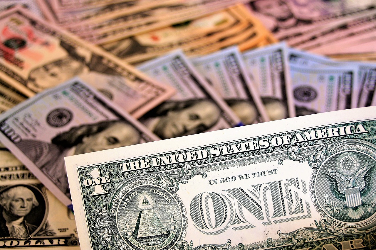 澳门100%最准的一肖,精选解析、落实与策略